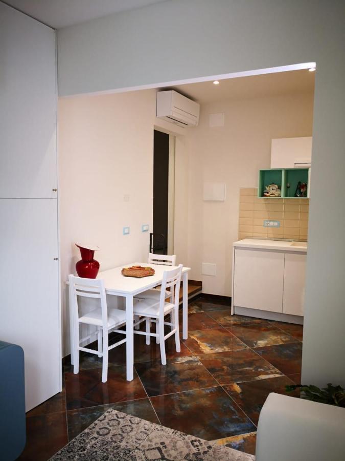 La Casa Di Valentina Lägenhet Vado Ligure Exteriör bild