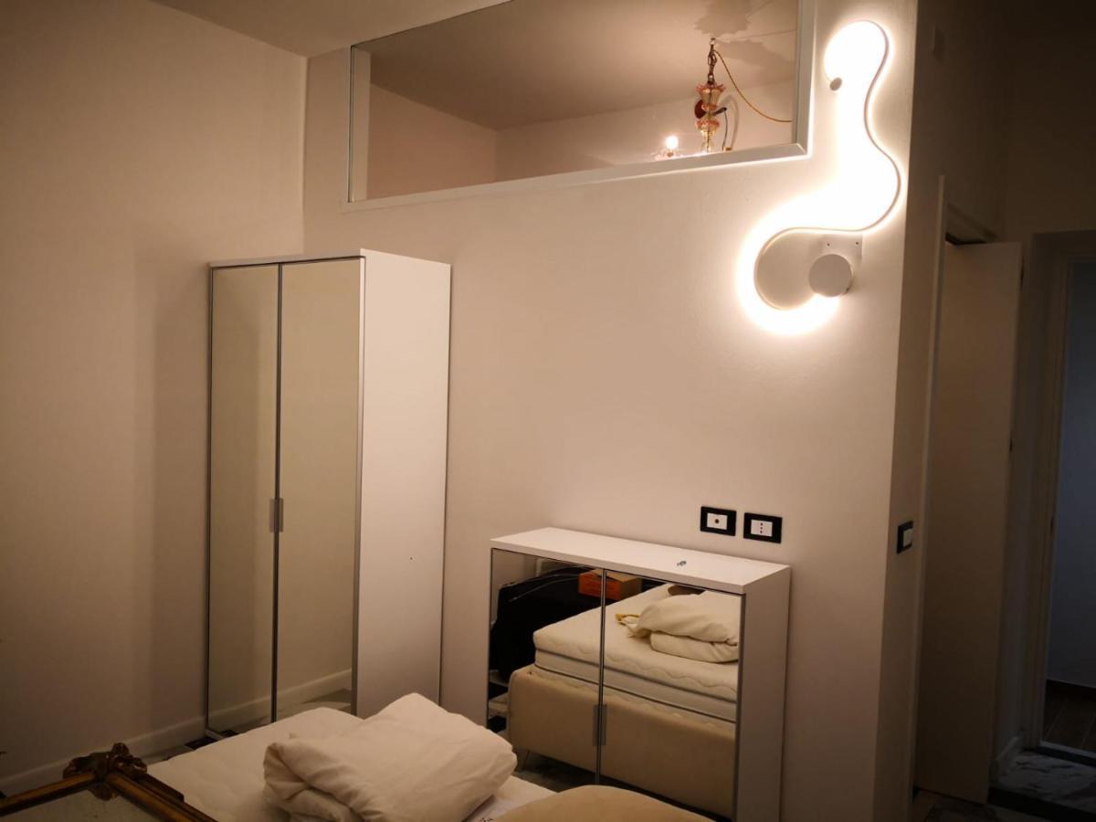 La Casa Di Valentina Lägenhet Vado Ligure Exteriör bild